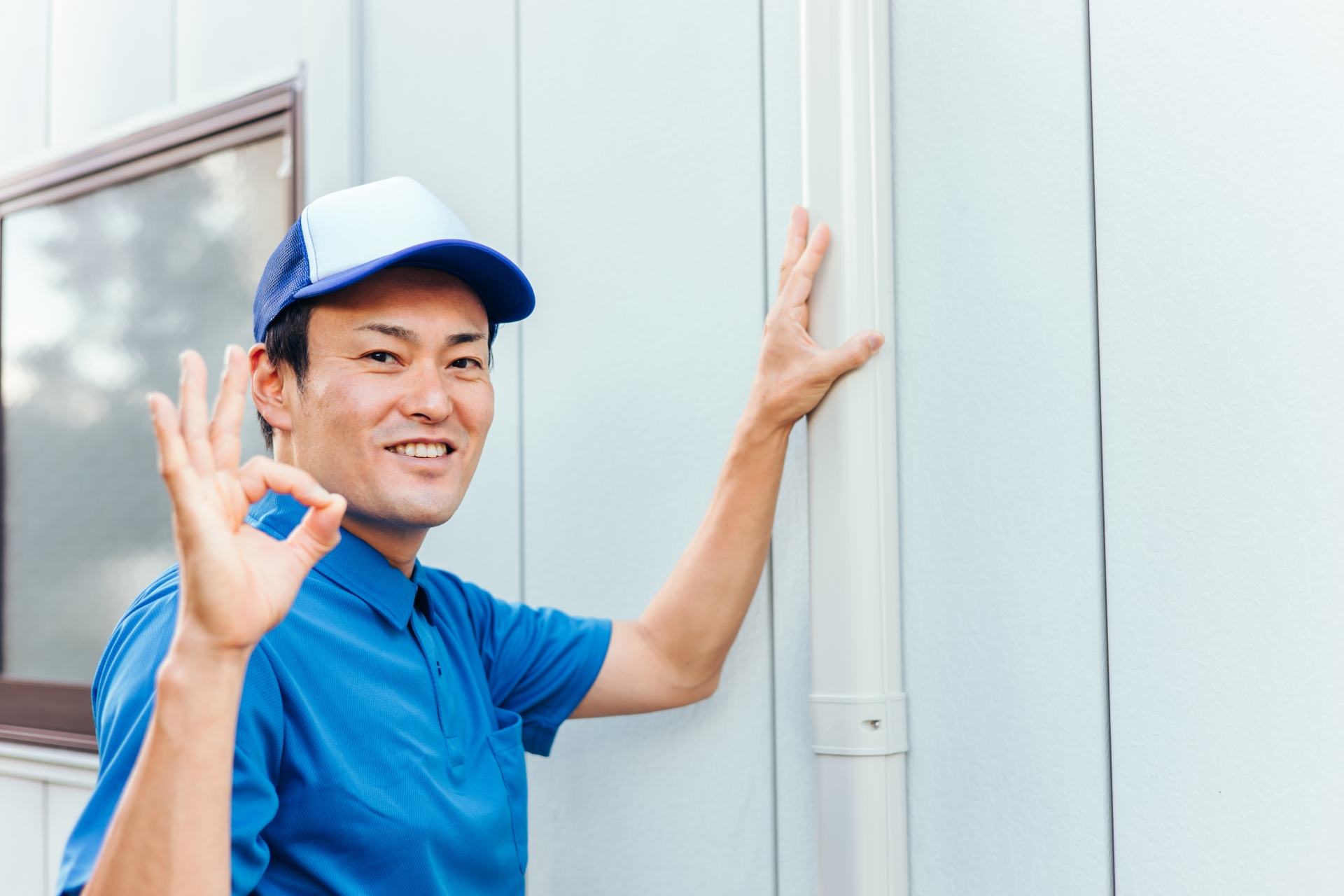見た目だけじゃない？エアコン室外化粧カバーの本当の役割とメリット
